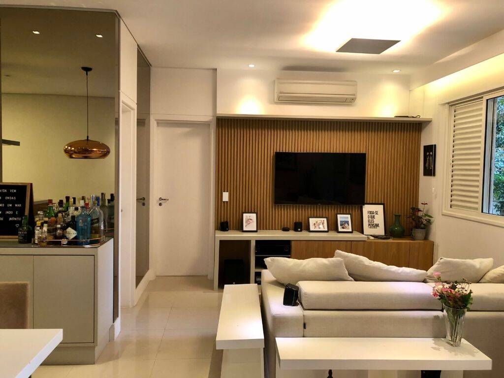 Apartamento à venda com 3 quartos, 140m² - Foto 3