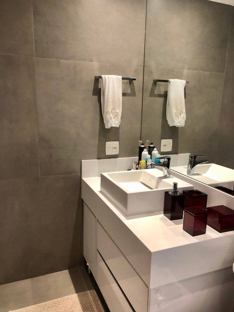 Apartamento à venda com 3 quartos, 140m² - Foto 12