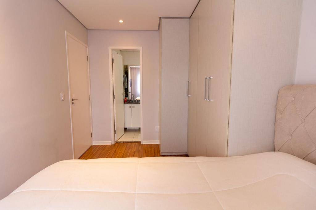 Apartamento à venda com 2 quartos, 60m² - Foto 6