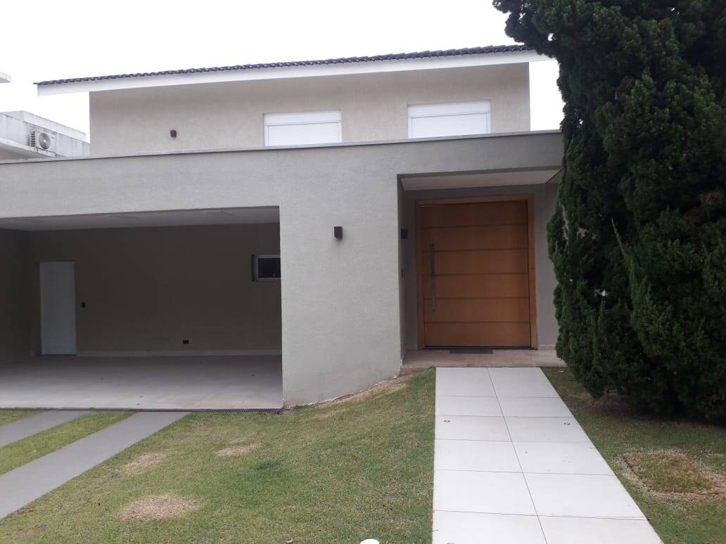 Casa à venda e aluguel com 4 quartos, 400m² - Foto 1