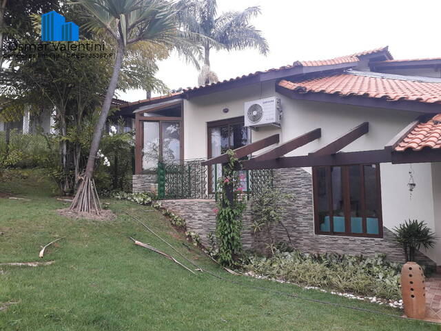 Casa para Venda em Santana de Parnaíba - 5